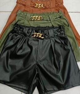 Short Couro Ecológico