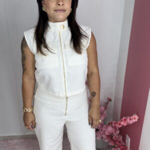 Conjunto Lia